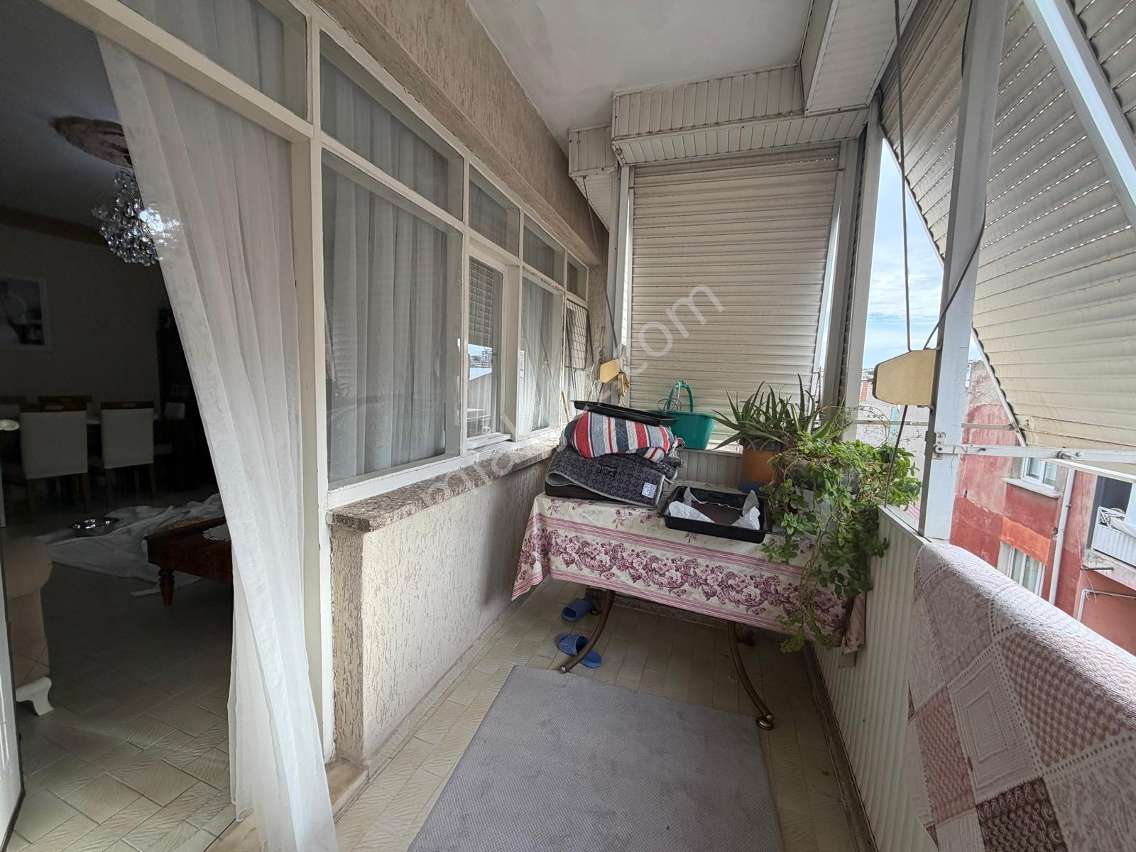 Bozyaka Da 3+1 135 M2 Çift Balkon Çift Wc Anna Cadde Yakını — fotoğraf 28