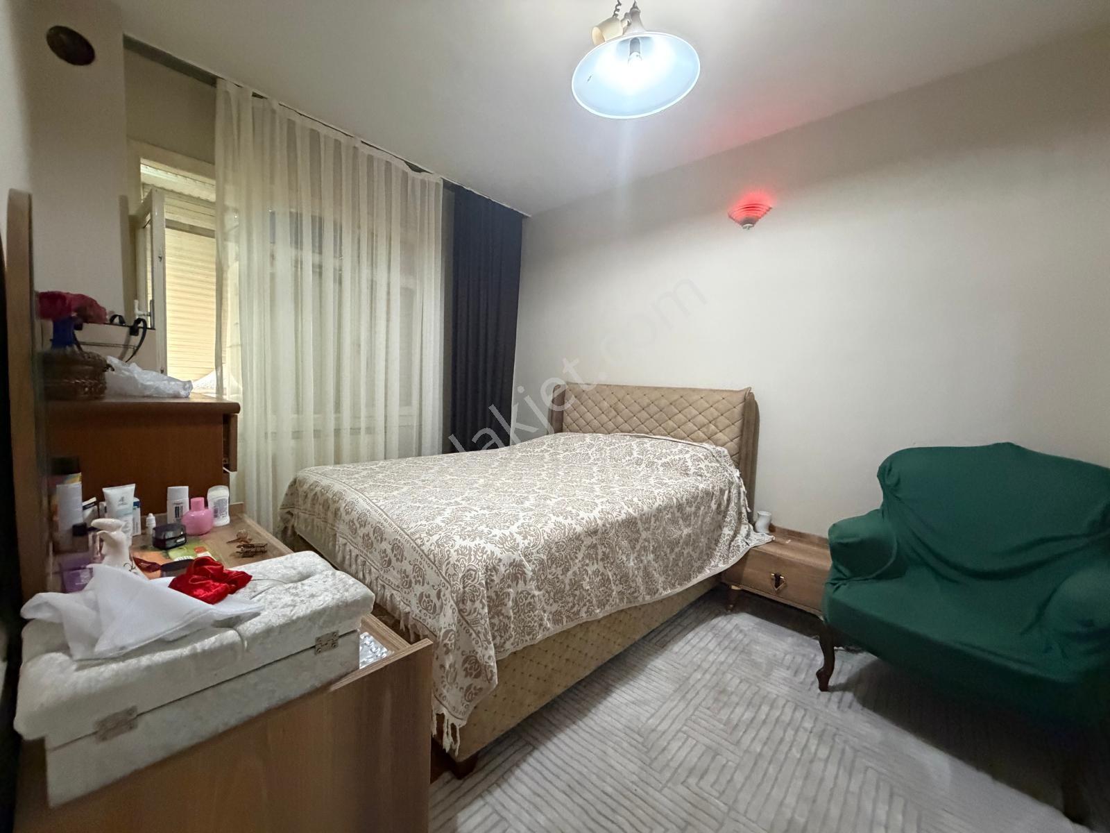 Bozyaka Da 3+1 135 M2 Çift Balkon Çift Wc Anna Cadde Yakını — fotoğraf 31