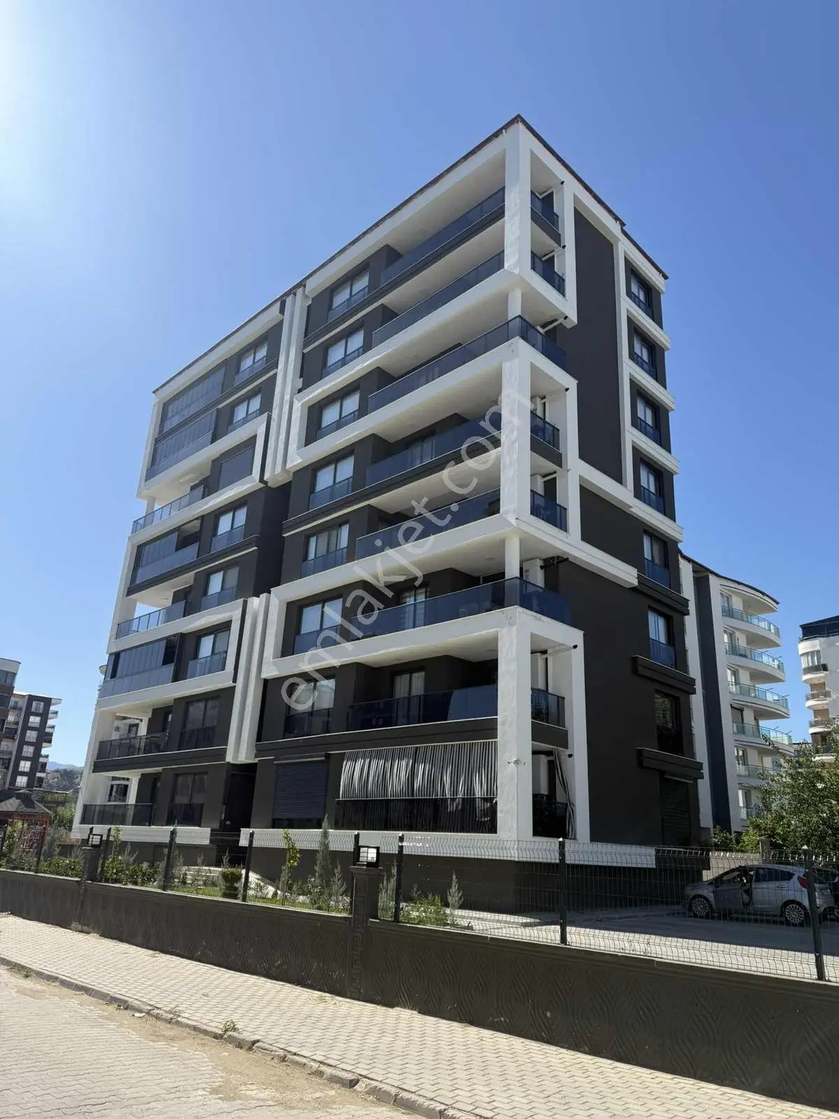 Zafer'de İzkar Corner'de 3+1 Daire, Giyinme Odalı, Lüks — fotoğraf 5