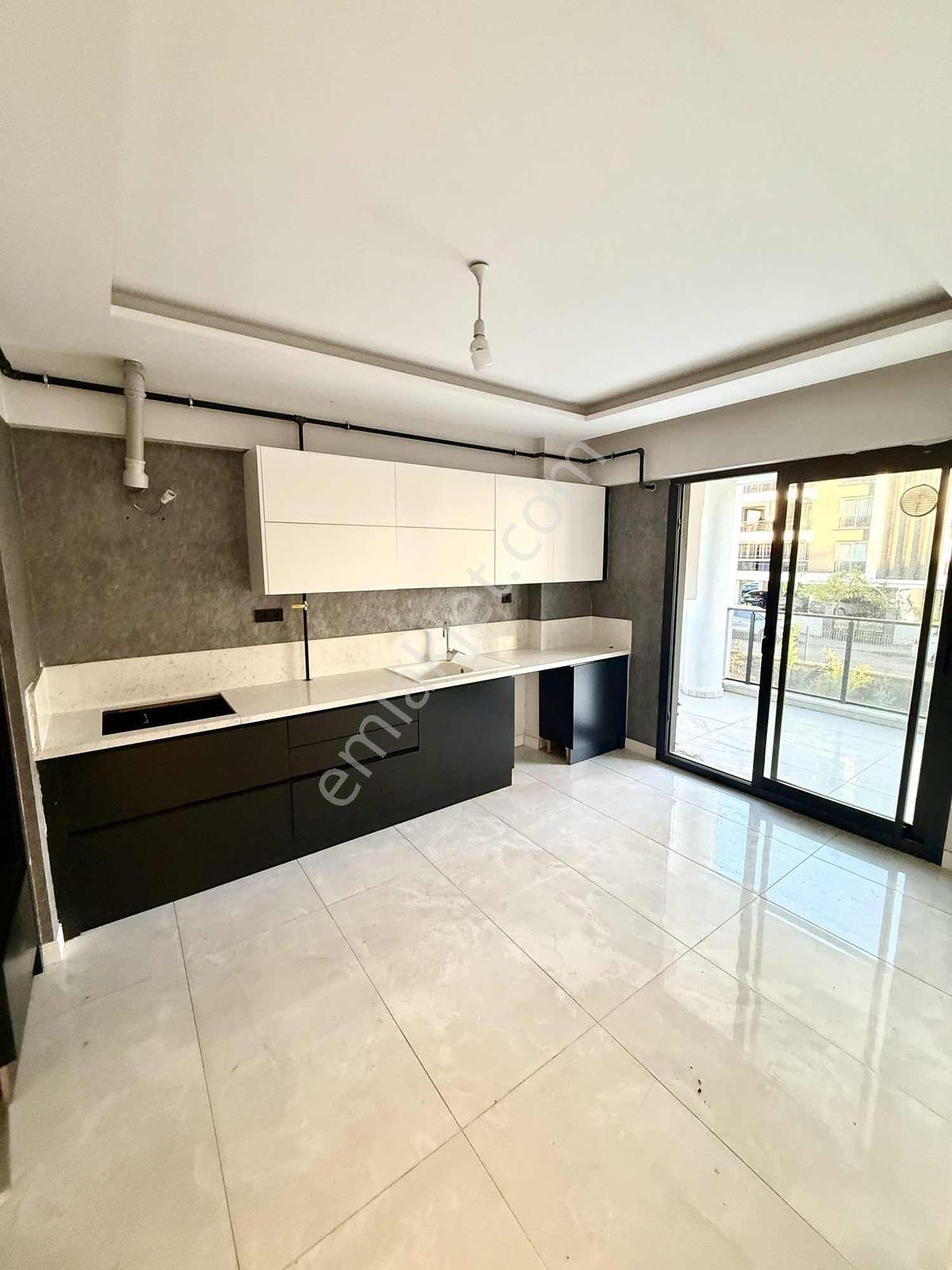 Zafer'de İzkar Corner'de 3+1 Daire, Giyinme Odalı, Lüks — fotoğraf 10