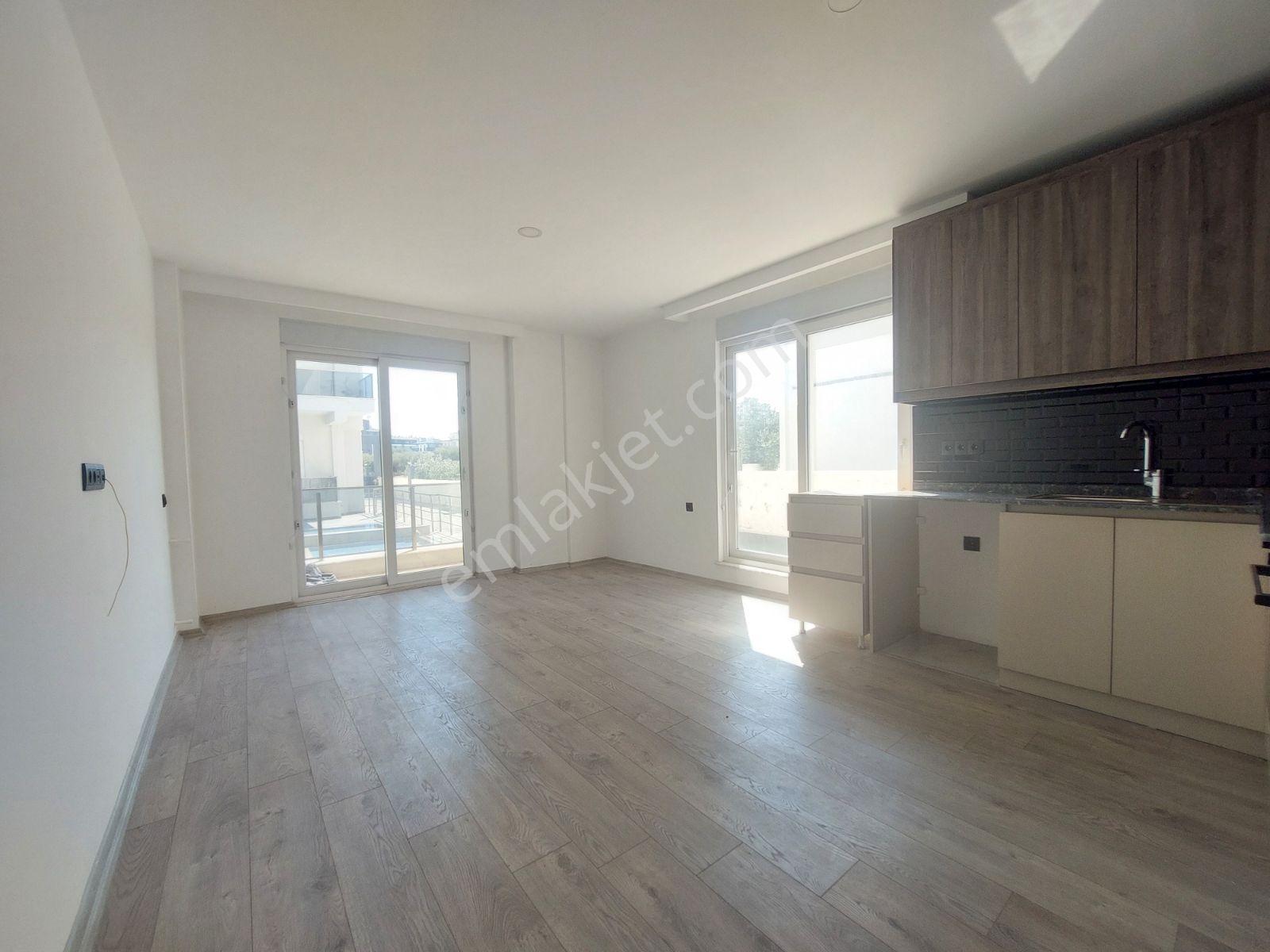 Ayanoğlu Mh. 1+1 55m2 Y.giriş Havuzlu Sıfır İskanlı Daire — fotoğraf 5