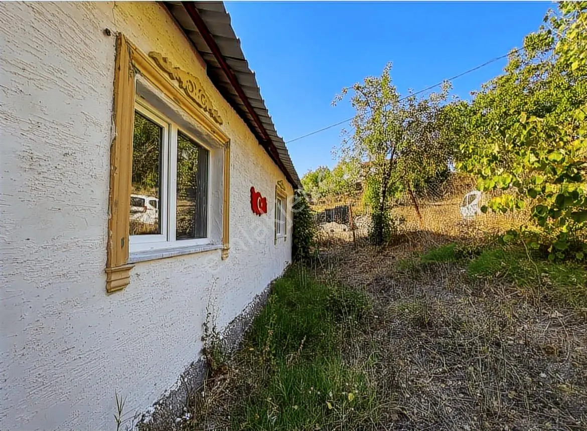Bursa Osmaniyede 363m2 Arsa İçinde Köyiçi Mustakil Satılık Ev — fotoğraf 4