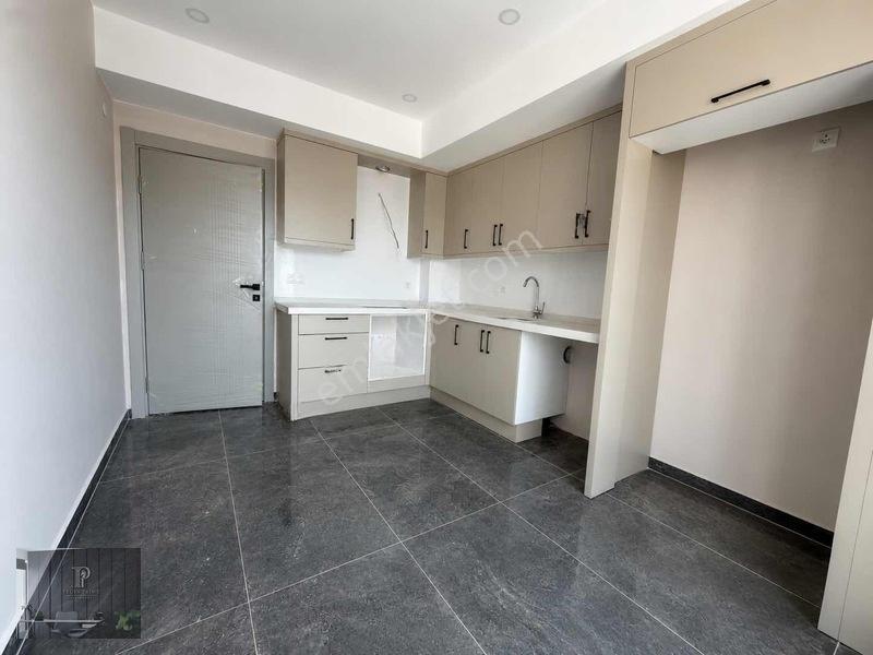 Kumluca Eskicami Mahallesinde Lüks 3+1 Daire — fotoğraf 8