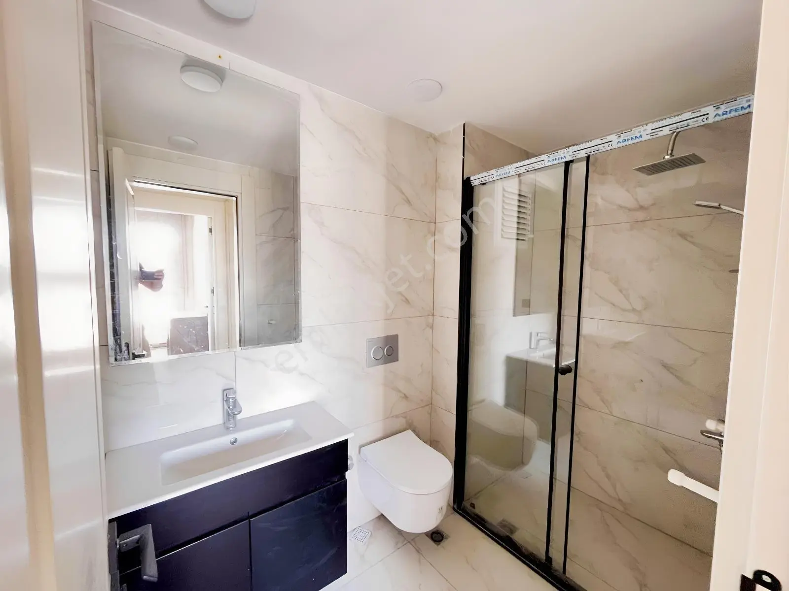 2+1 Jakuzili Full Eşyalı İskan+havuzlu Denize 150 M Lüks Premium — fotoğraf 26