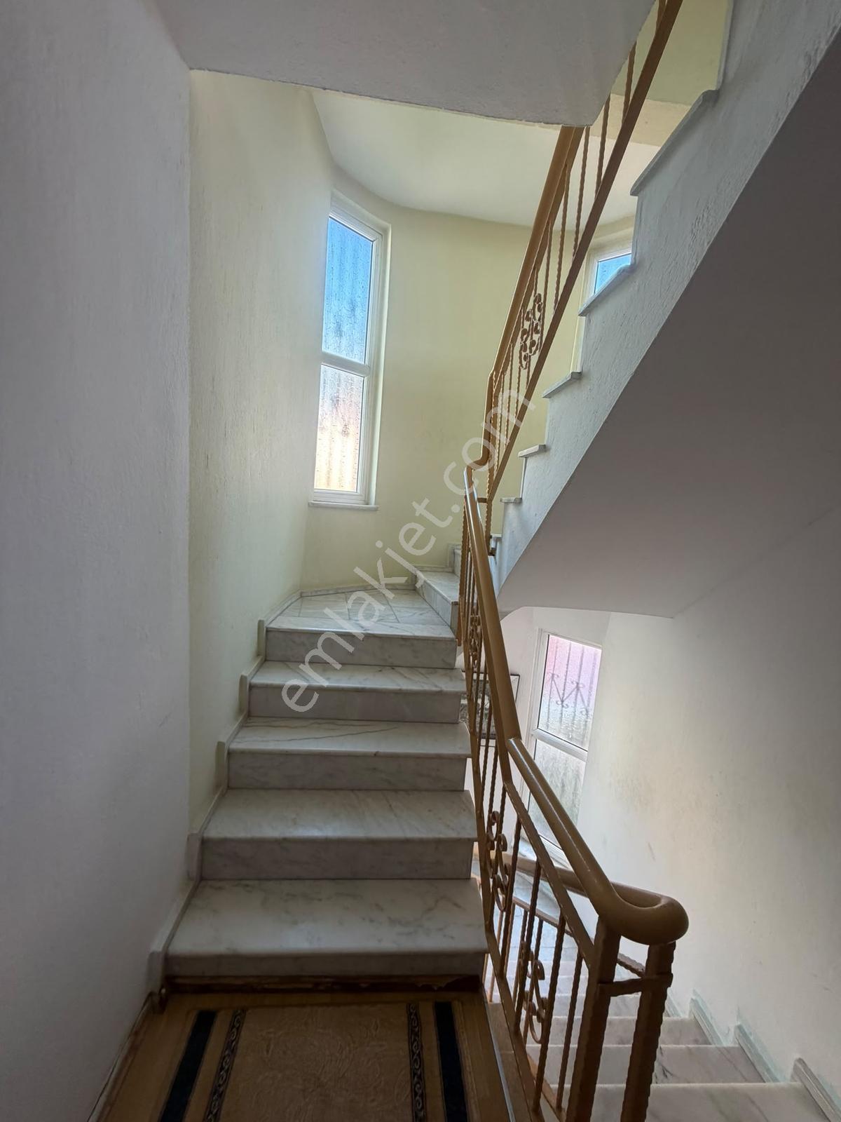 Manisa Yunusemre Güzelyurt Satılık Villa 5+1 Tripleks — fotoğraf 30