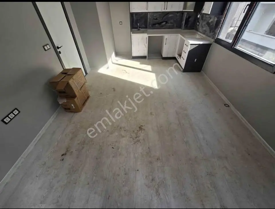 Esenyurt Cum.mh. Metrobüse Yakın Mesafede Yüksek Giriş 1+1 Daire.. — fotoğraf 4
