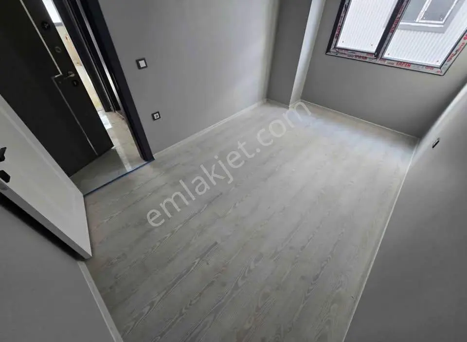 Esenyurt Cum.mh. Metrobüse Yakın Mesafede Yüksek Giriş 1+1 Daire.. — fotoğraf 5