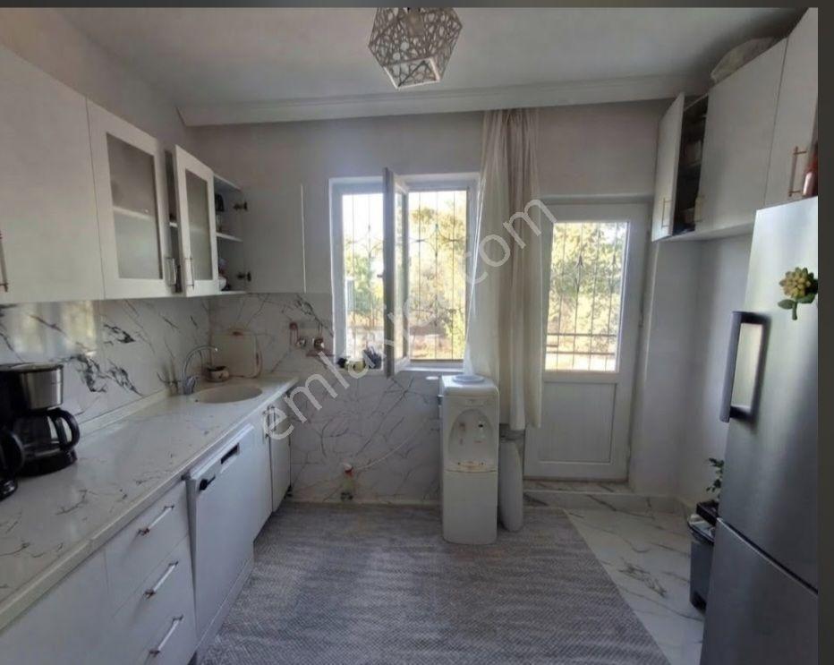 Ermenekte Satılık 358 M² İmarlı Arsa Ve 3+1 Müstakil Ev — fotoğraf 7