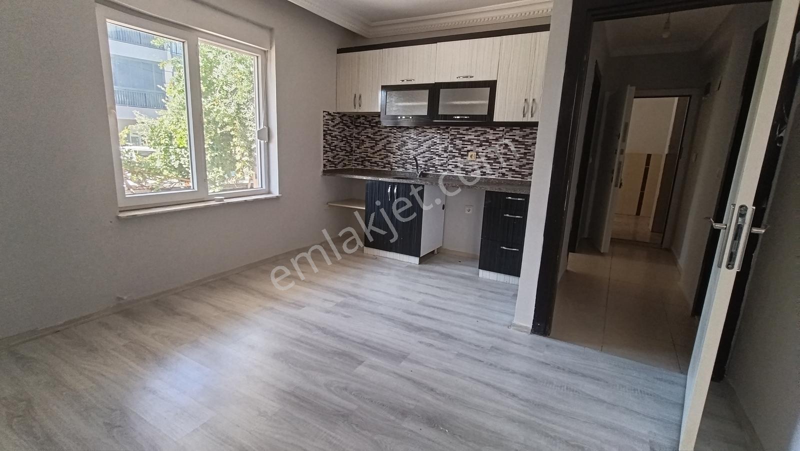 Tranvaya 300m Kanal Mah 1+1 55 M2 Yüksek Giriş — fotoğraf 2