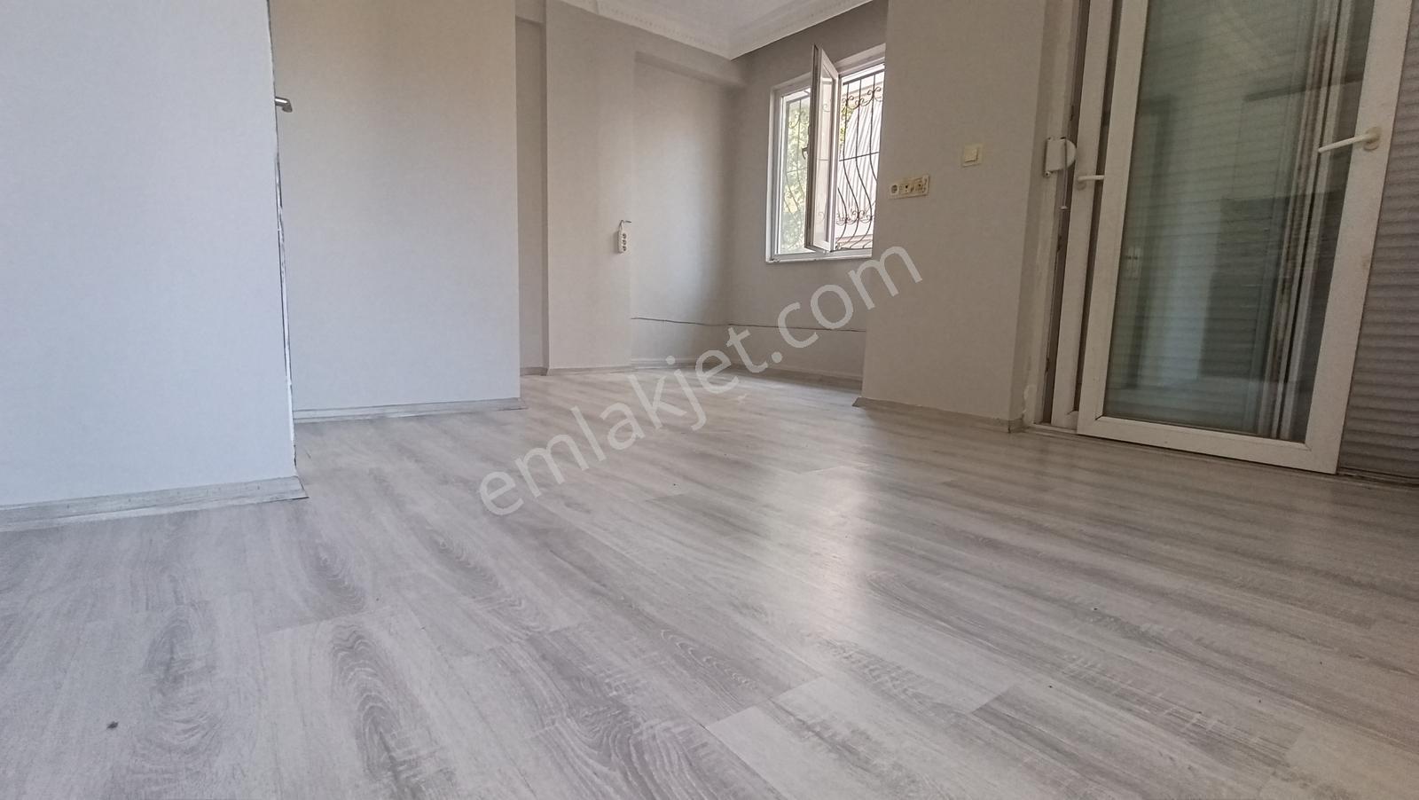 Tranvaya 300m Kanal Mah 1+1 55 M2 Yüksek Giriş — fotoğraf 3