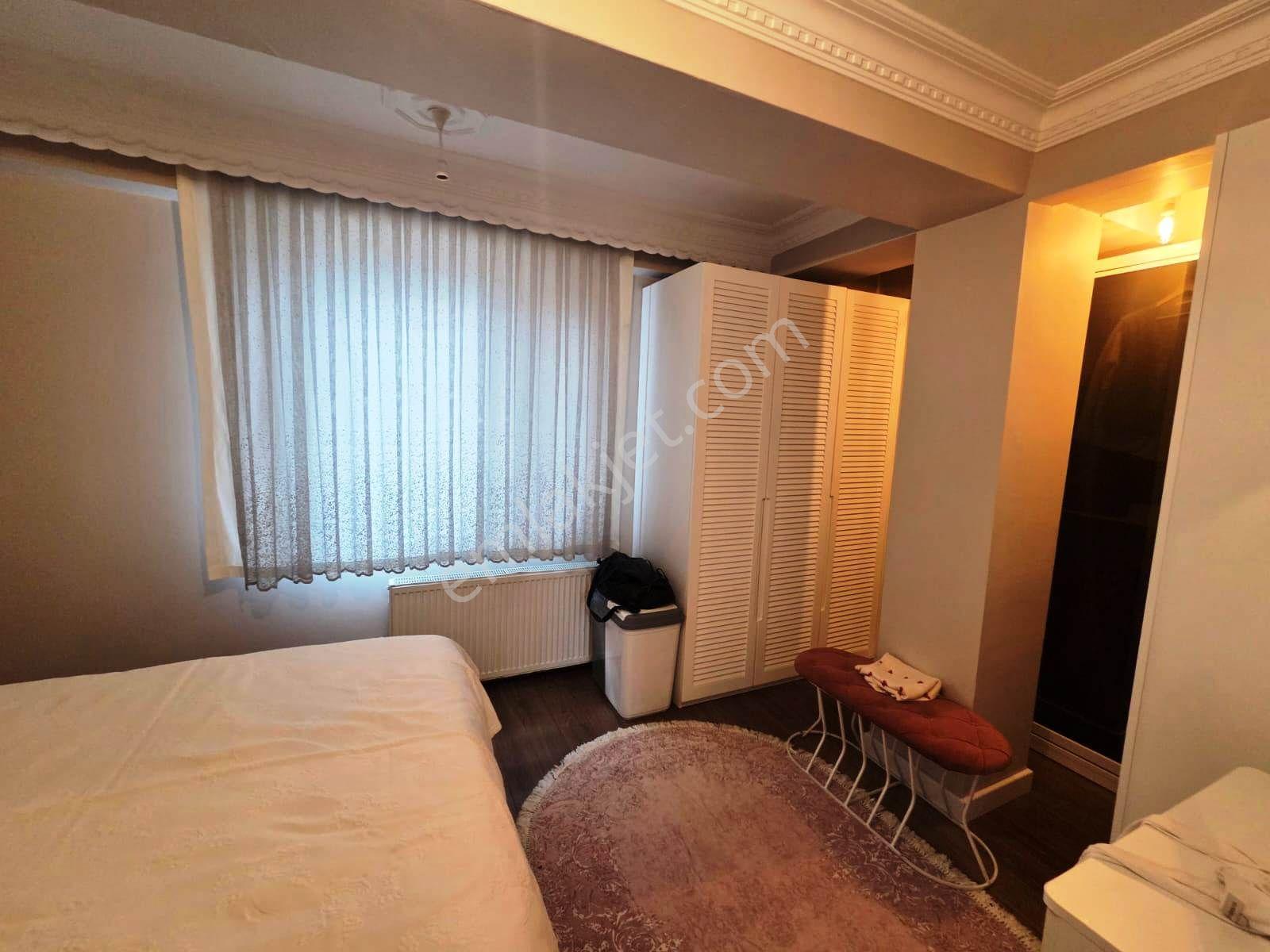 Armağanevler Akdeniz Cadd.cephe 17 Yıllık 115m2 Satılık Dubleks — fotoğraf 4