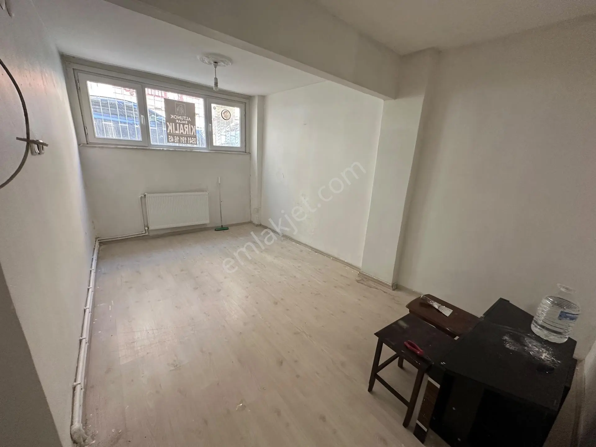 Fatih Aksaray'da Satılık 2+1 Merkezi Konumlu Daire — fotoğraf 3