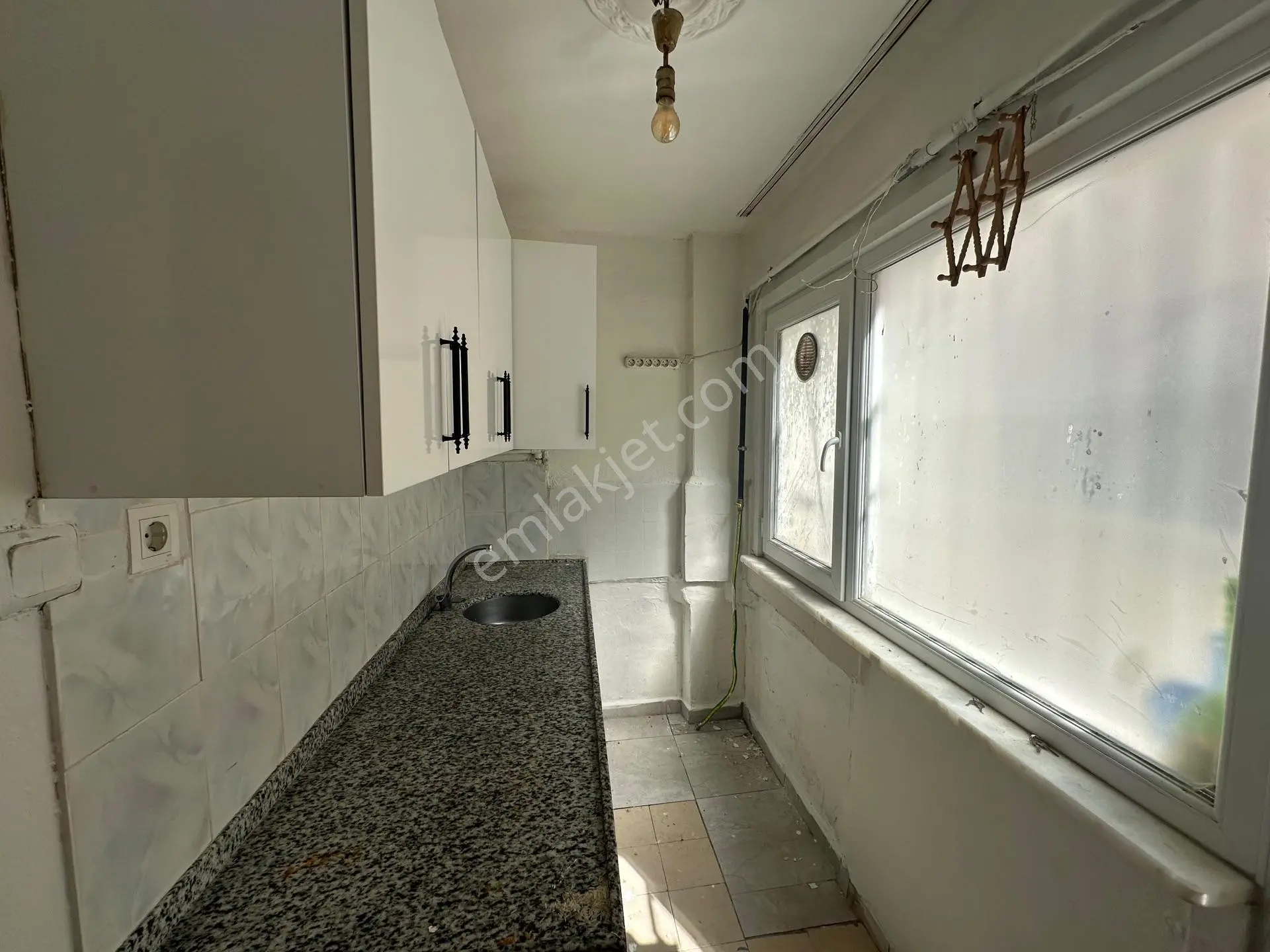 Fatih Aksaray'da Satılık 2+1 Merkezi Konumlu Daire — fotoğraf 22
