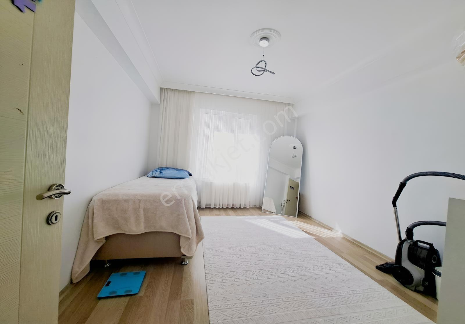 Bağlum Kafkaslar'da Yapılı, Geniş 3+1 Satılık Daire — fotoğraf 13