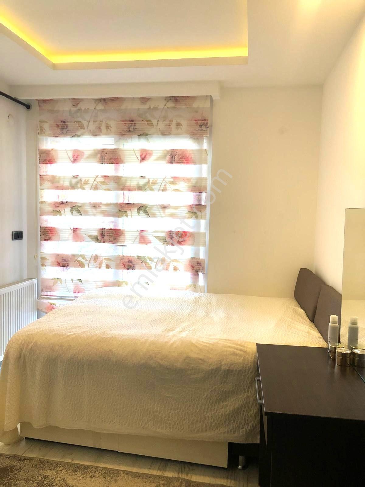 Geniş,doğal Gazı,müstakil Bahçe 2+1 Acil Satılık Daire — fotoğraf 13