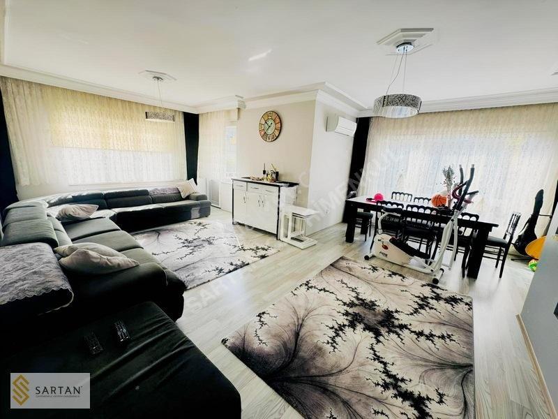 İhsaniye'de Fsm'ye Yakın, 145m² 3+1 Full Kredili Daire — fotoğraf 2