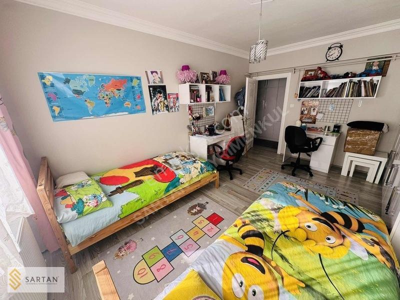 İhsaniye'de Fsm'ye Yakın, 145m² 3+1 Full Kredili Daire — fotoğraf 9