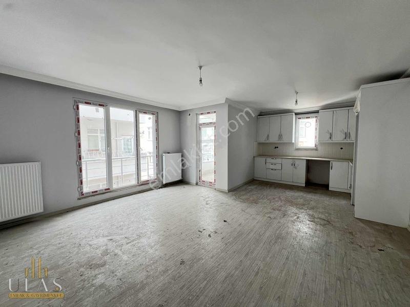 Ulaş Gayrimenkulden Şehir Merkezinde Asansörlü 2+1 Sıfır Daire — fotoğraf 3