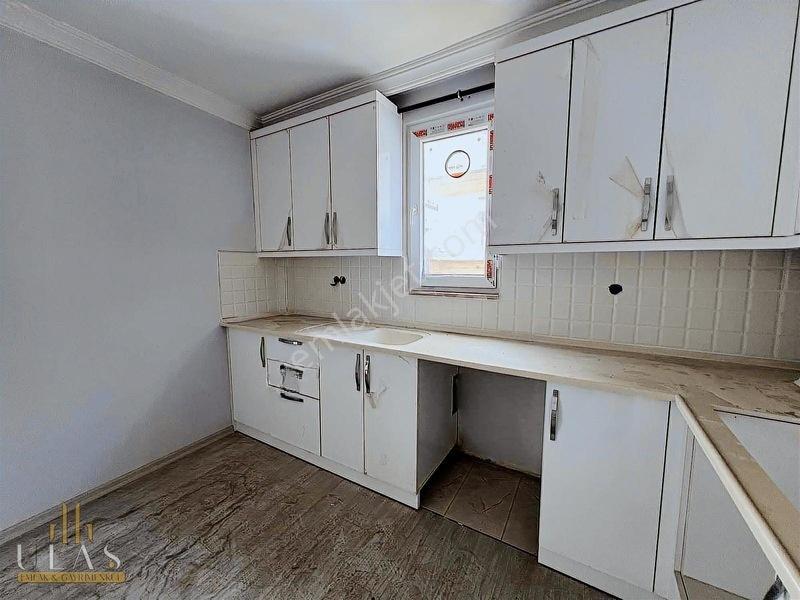 Ulaş Gayrimenkulden Şehir Merkezinde Asansörlü 2+1 Sıfır Daire — fotoğraf 4