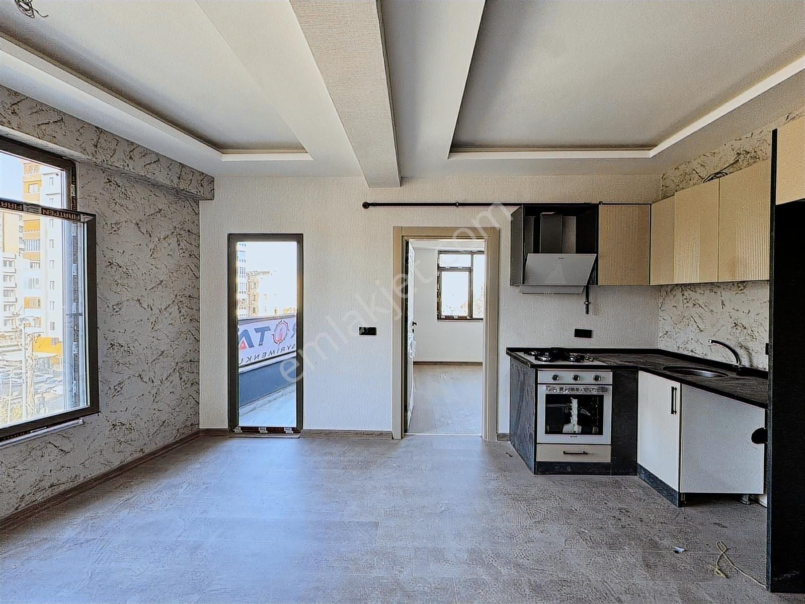 Şehrin Kalbinde Yatırımlık Satılık 1+1 Daire — fotoğraf 5