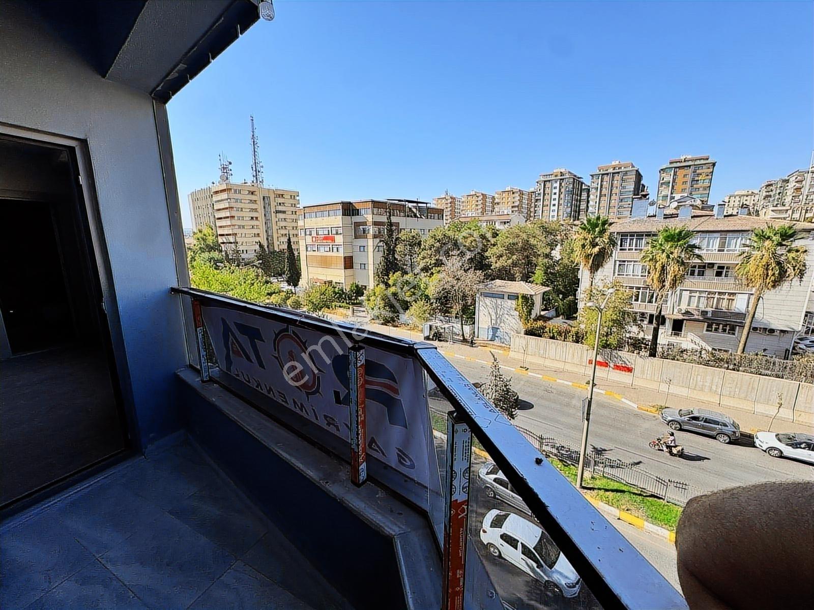Şehrin Kalbinde Yatırımlık Satılık 1+1 Daire — fotoğraf 8