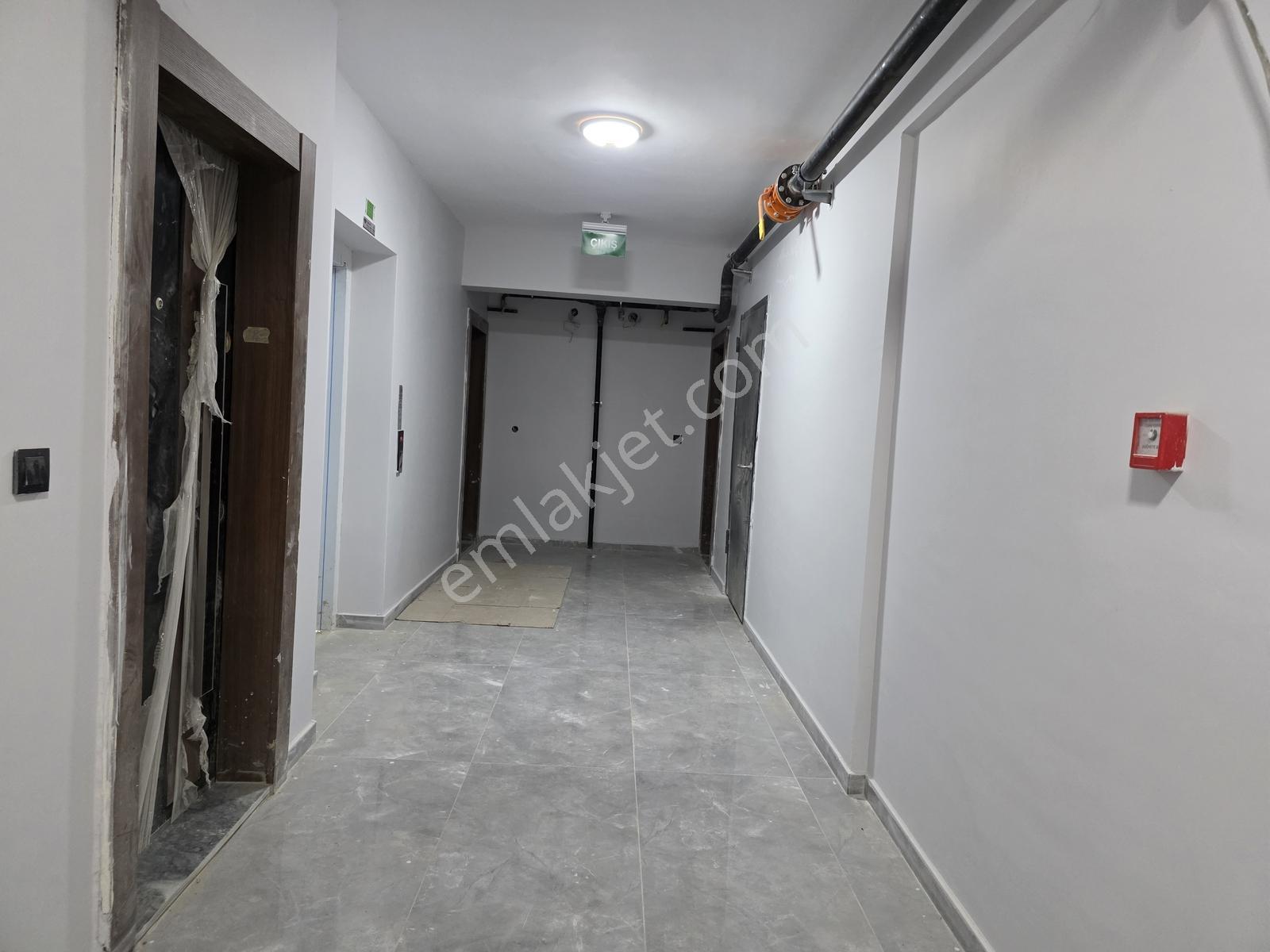Ikea & Nata Vega Yanı Sitede Yük. Giriş Kapalı Mutfak 2+1 Daire — fotoğraf 31