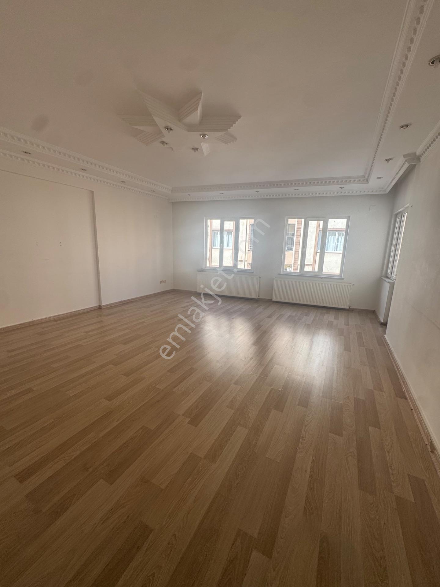 Çözüm Gayrimenkul 3+1 Doğalgazlı Ve Asansör — fotoğraf 2