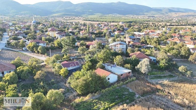 Korkuteli Akyar'da Hazır Meyve Bahçeli Müstakil Satılık Ev — fotoğraf 2