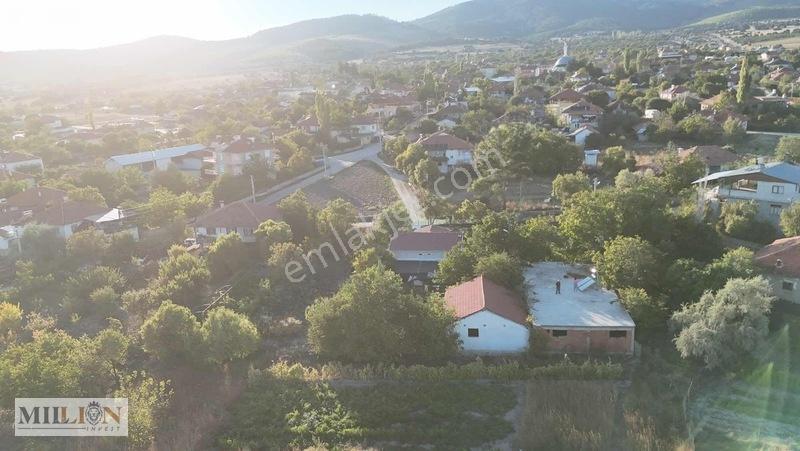 Korkuteli Akyar'da Hazır Meyve Bahçeli Müstakil Satılık Ev — fotoğraf 6