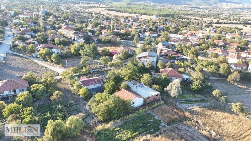 Korkuteli Akyar'da Hazır Meyve Bahçeli Müstakil Satılık Ev — fotoğraf 10