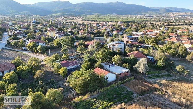 Korkuteli Akyar'da Hazır Meyve Bahçeli Müstakil Satılık Ev — fotoğraf 11