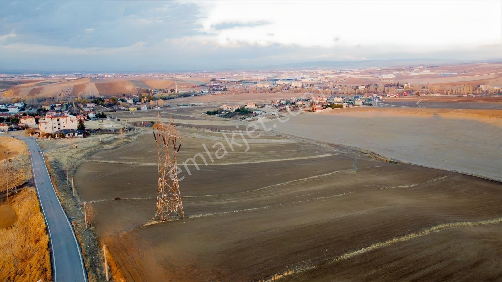 *-*altınova Da İmara Sınır 958 (802ada2) Parsel 210 Metre--* — fotoğraf 4