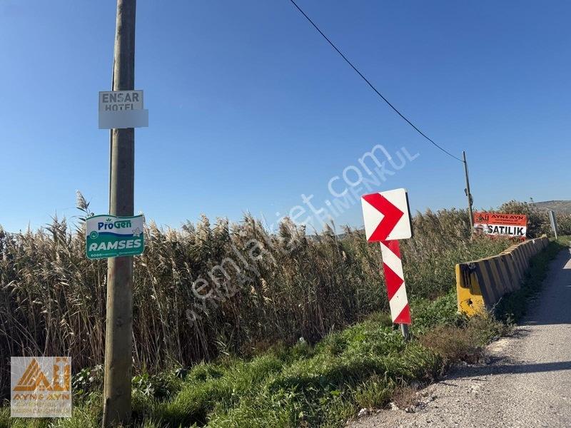 Menemen Seyrekte Cadde Üzerinde Satılık Tarla — fotoğraf 6