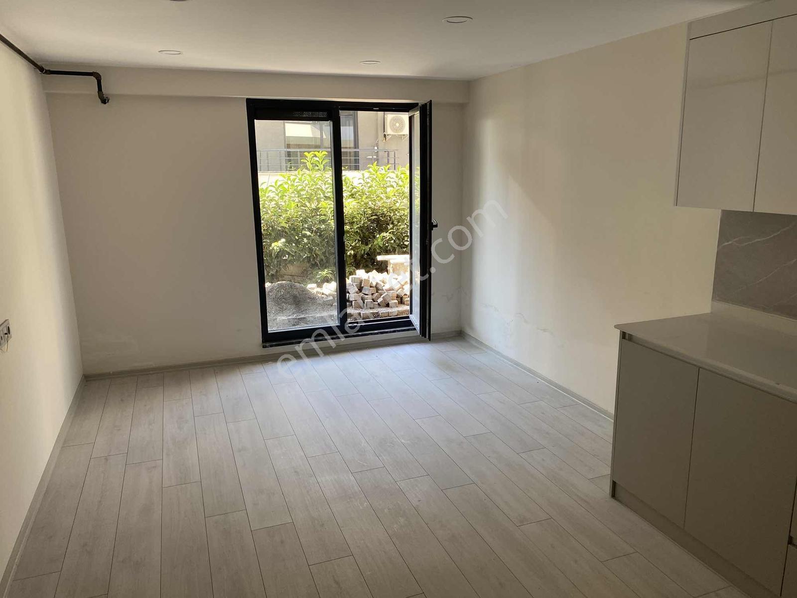Yüzme Havuzlu Tek Kat 4+1 — fotoğraf 18