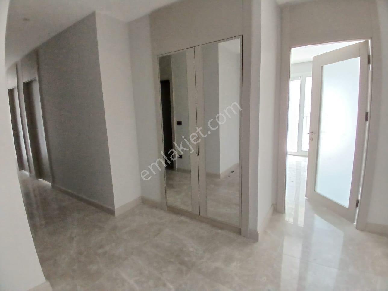 West İstanbul Marinaya Yakın 4.5+1 Yeni Sitede Sıfır Daire — fotoğraf 10