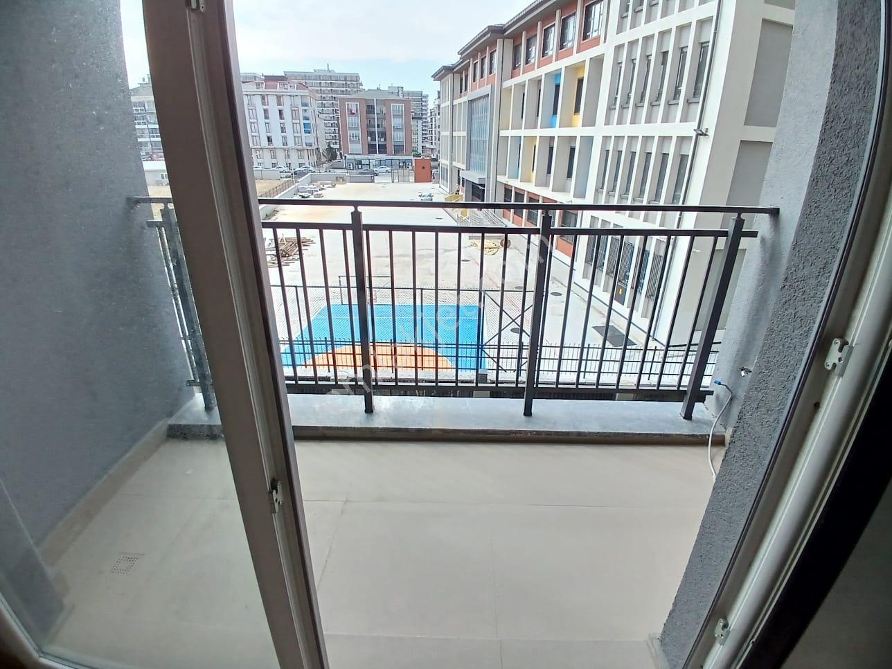 West İstanbul Marinaya Yakın 4.5+1 Yeni Sitede Sıfır Daire — fotoğraf 18