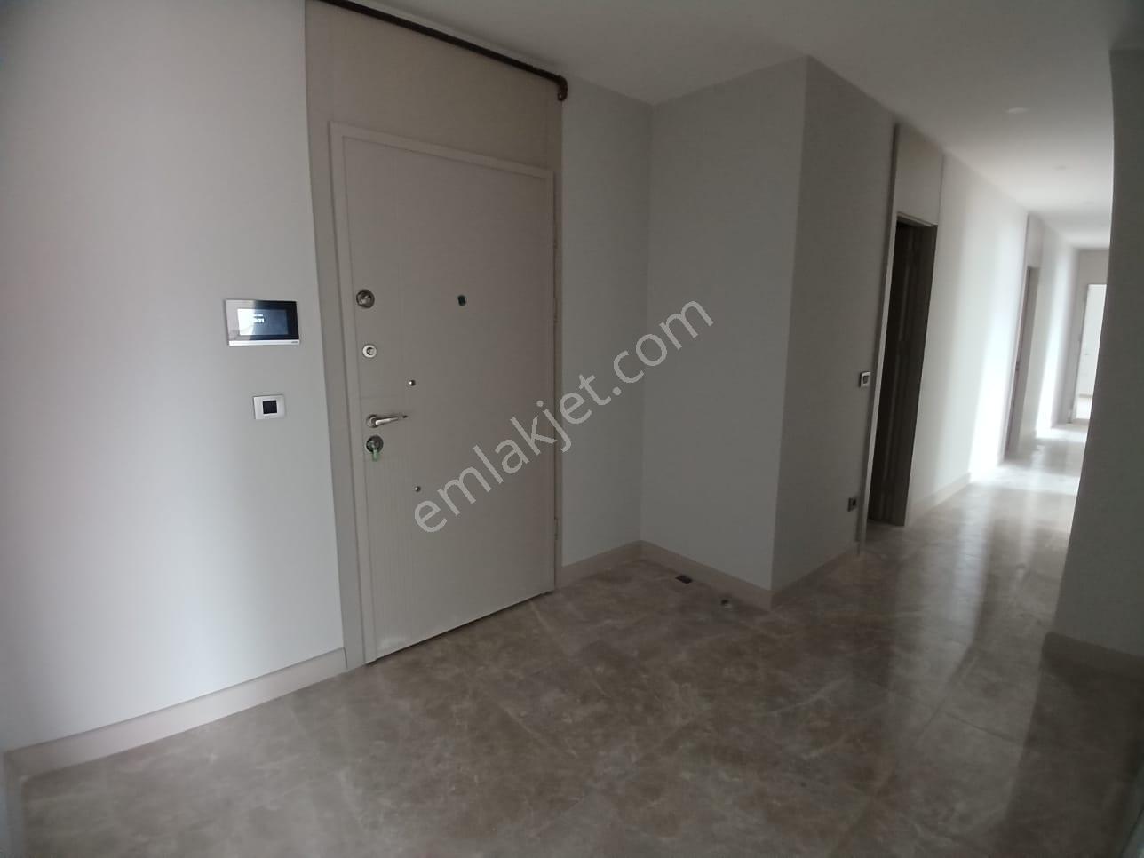 West İstanbul Marinaya Yakın 4.5+1 Yeni Sitede Sıfır Daire — fotoğraf 19