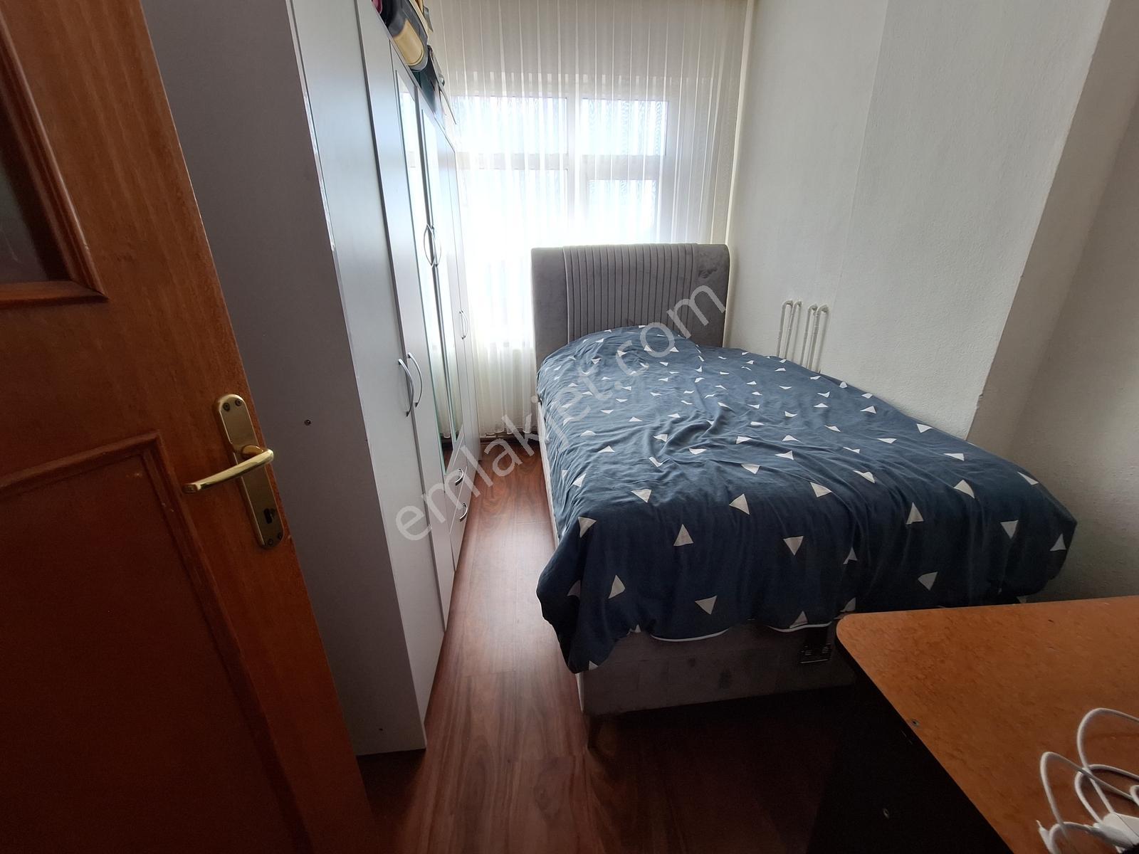 Pendik Fevziçakmak Mahallesin'de Satılık Daire 3+1 125m² — fotoğraf 7