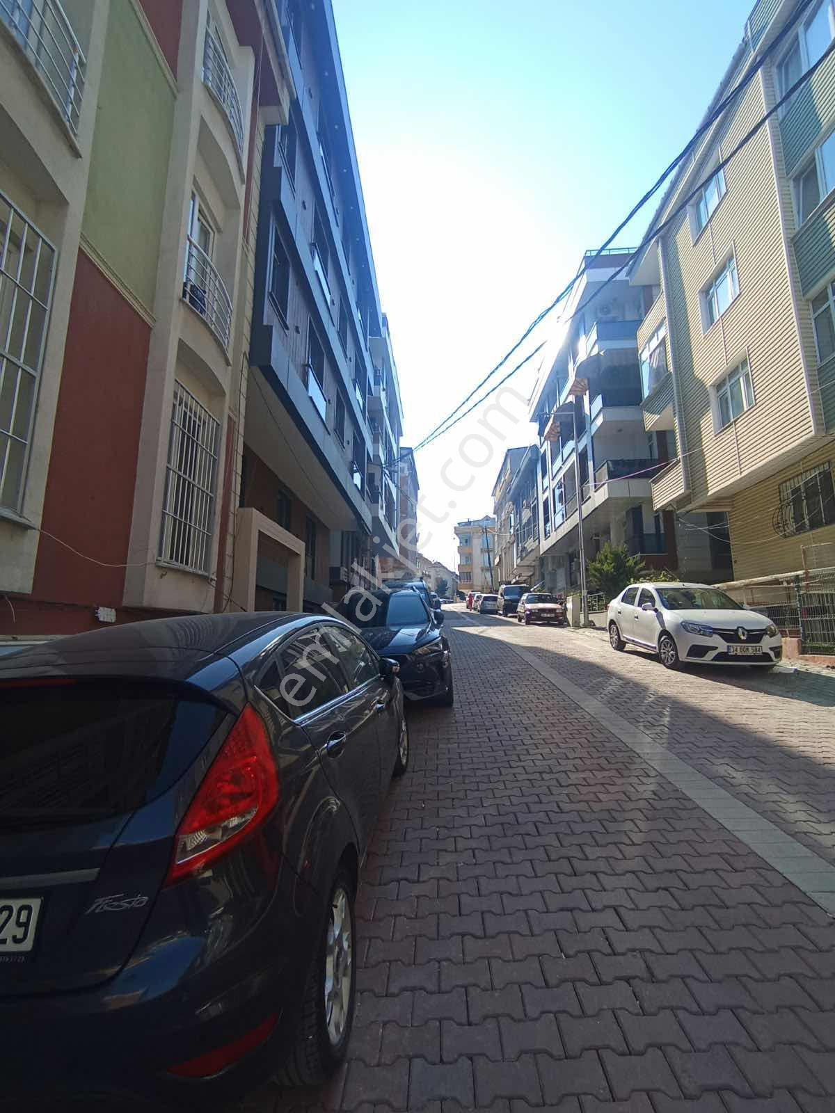 Avcılar Cıhangır'de Satılık 3 + 110 Metre² Daıre — fotoğraf 5