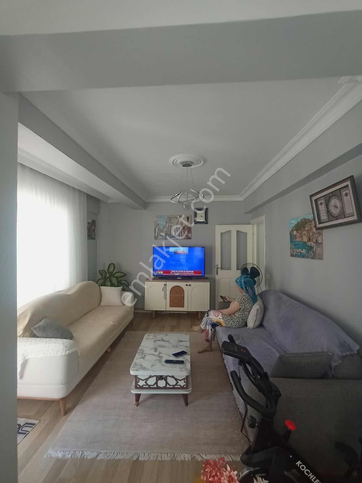 Avcılar Cıhangır'de Satılık 3 + 110 Metre² Daıre — fotoğraf 10