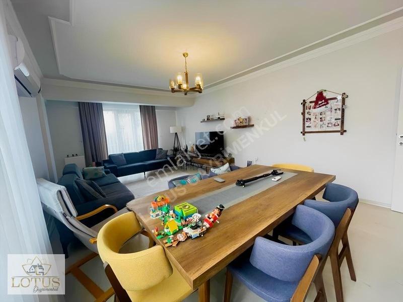İzmit Plajyolu Merkezi Konum 135 M2 Arakat Satılık Daire — fotoğraf 5