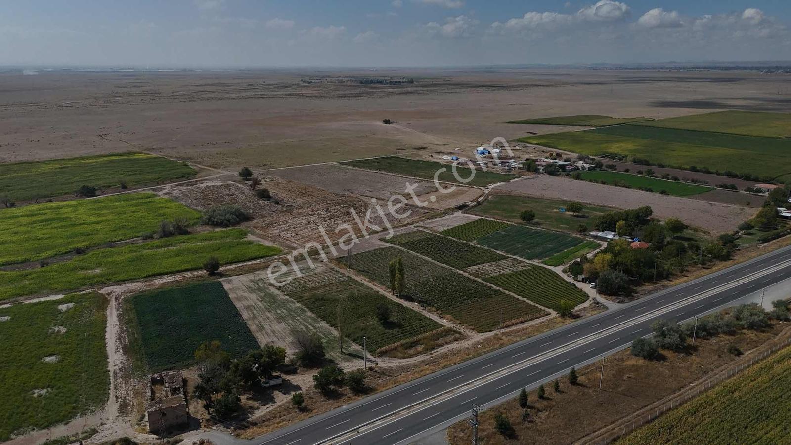 Emin Emlak Niğde Gebere Yola Cephe 8 Dönüm Satılık Tarla — fotoğraf 5
