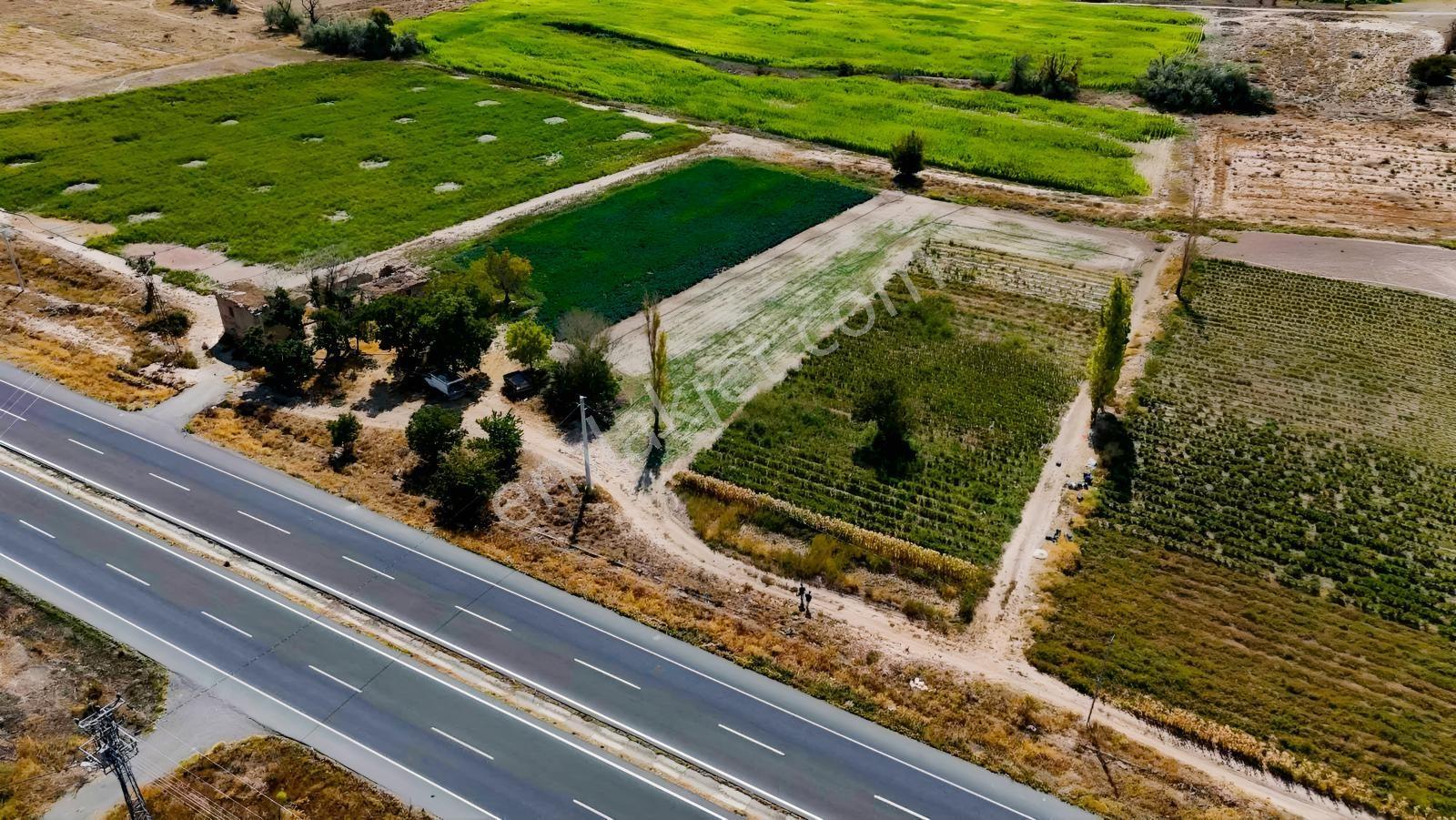Emin Emlak Niğde Gebere Yola Cephe 8 Dönüm Satılık Tarla — fotoğraf 30