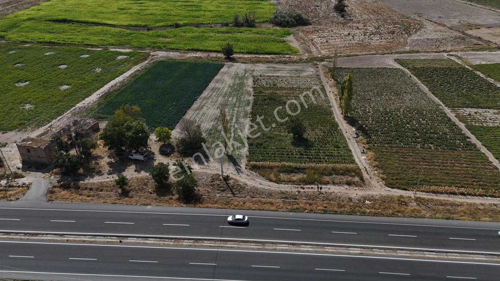 Emin Emlak Niğde Gebere Yola Cephe 8 Dönüm Satılık Tarla — fotoğraf 34