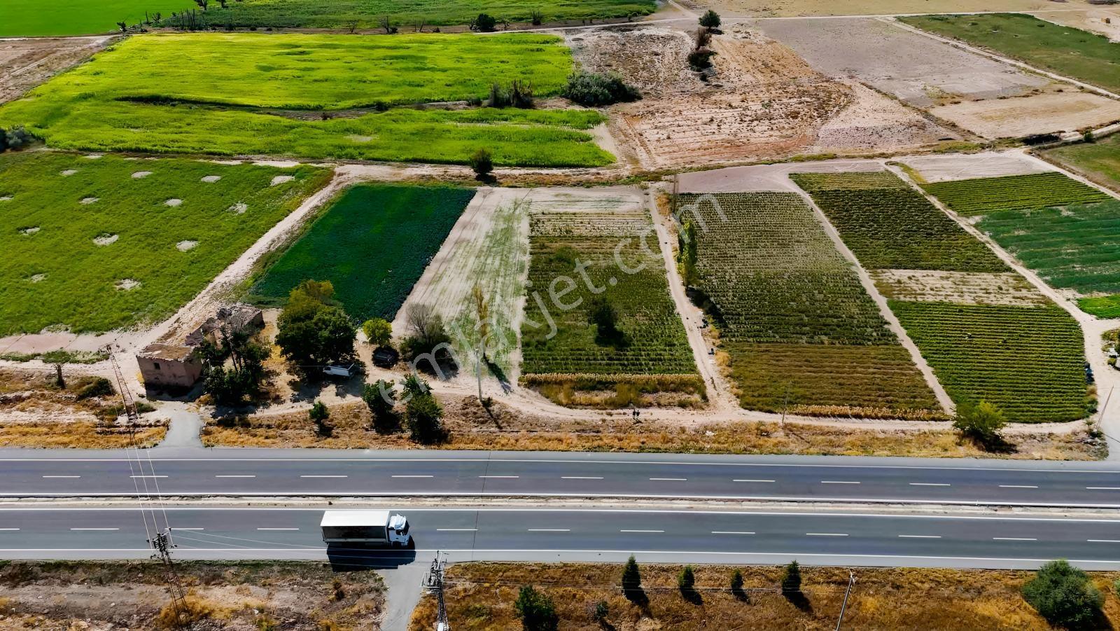 Emin Emlak Niğde Gebere Yola Cephe 8 Dönüm Satılık Tarla — fotoğraf 35