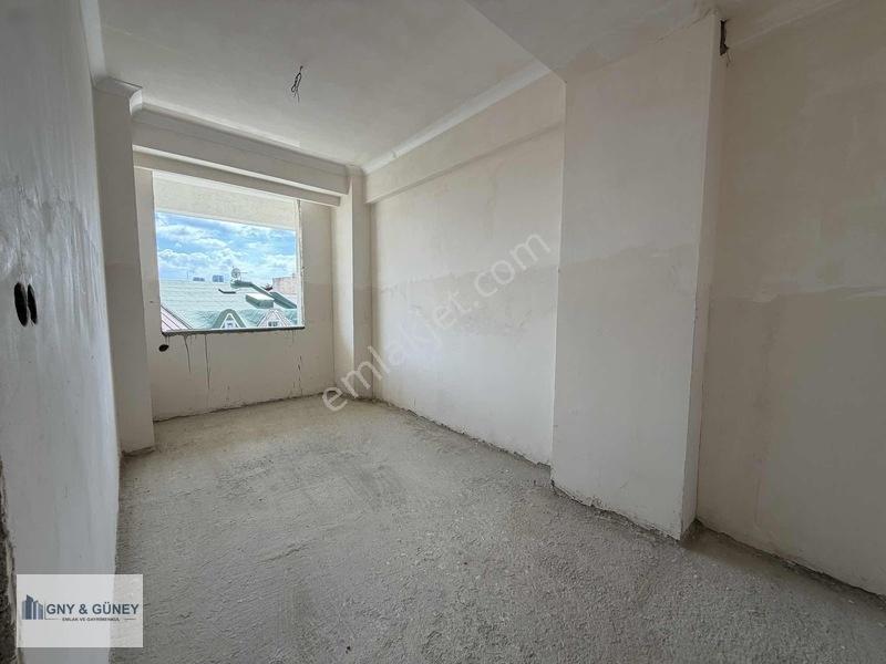 Güney Emlak'tan 2+1 Cadde Üstü Satılık Daıre — fotoğraf 6