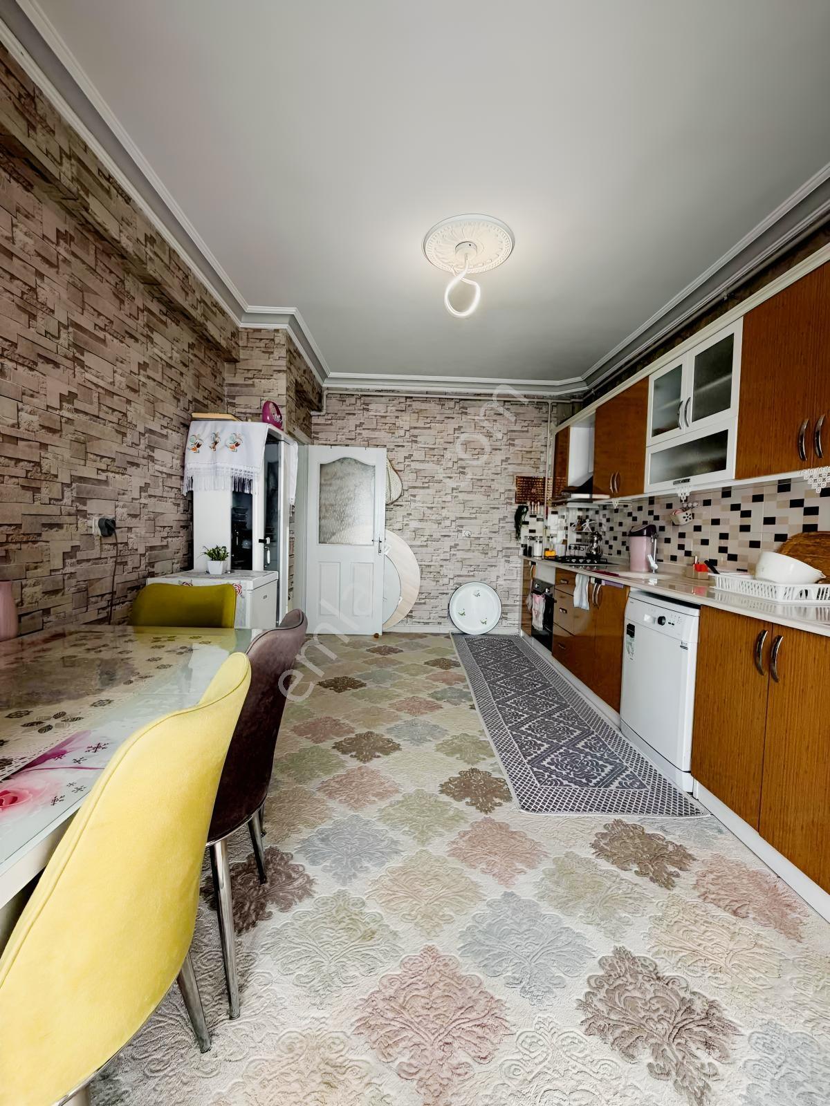 Gaziosmanpaşa Mah. 3+1 Genişş Satılık Daire — fotoğraf 8