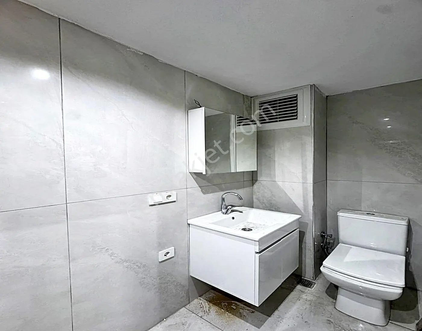 Yıldırım Yapı'dan Güzelyurt Metrobüse 7 Dk 2+1 Sıfır Binada %70 Krediye Uygun Satılık Arakat Daire!! — fotoğraf 14