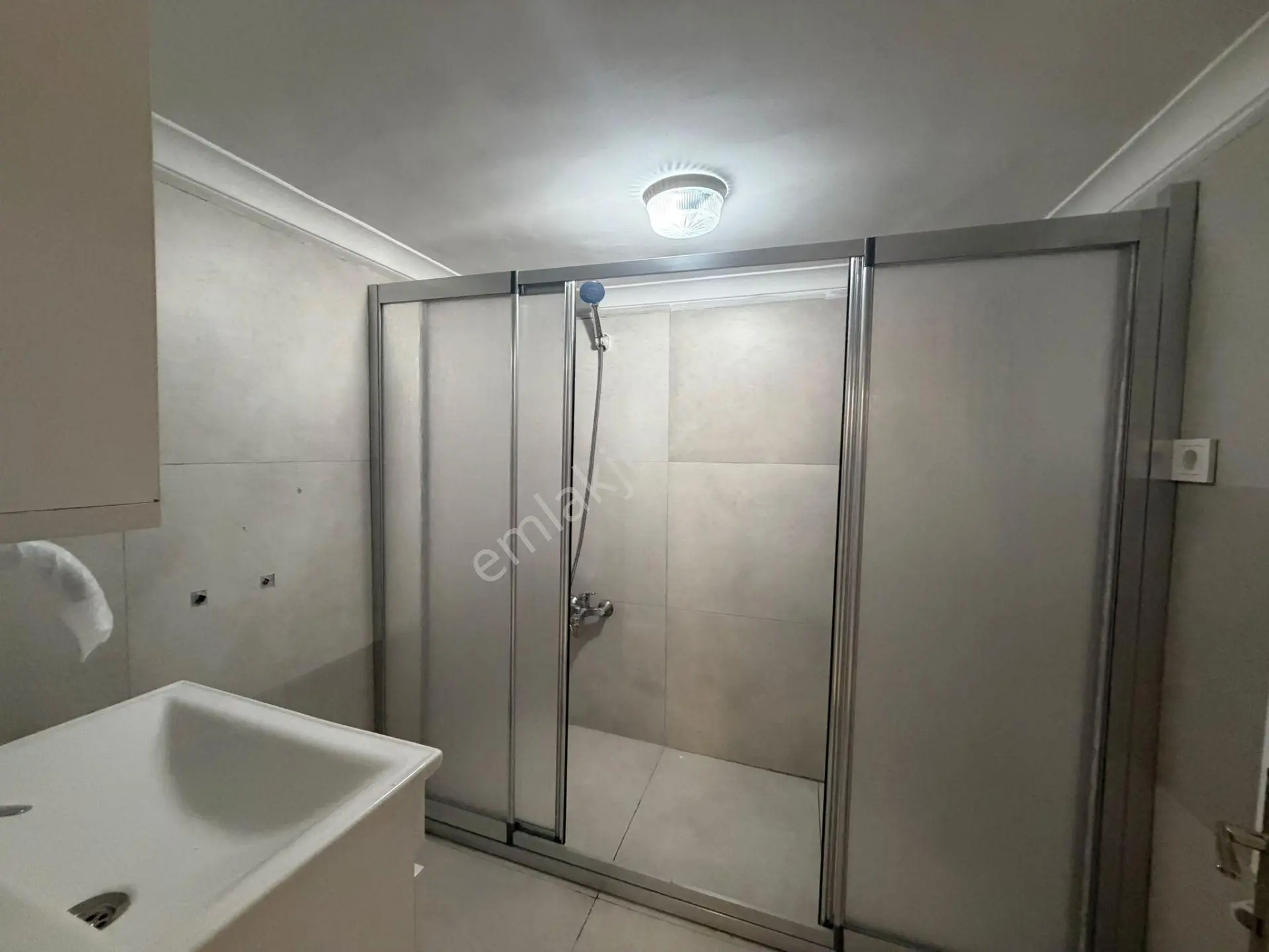 Mç Emlak'tan Malazgirt Mah'de 3+1 Full Yapılı Emsali Yok Satılık — fotoğraf 12