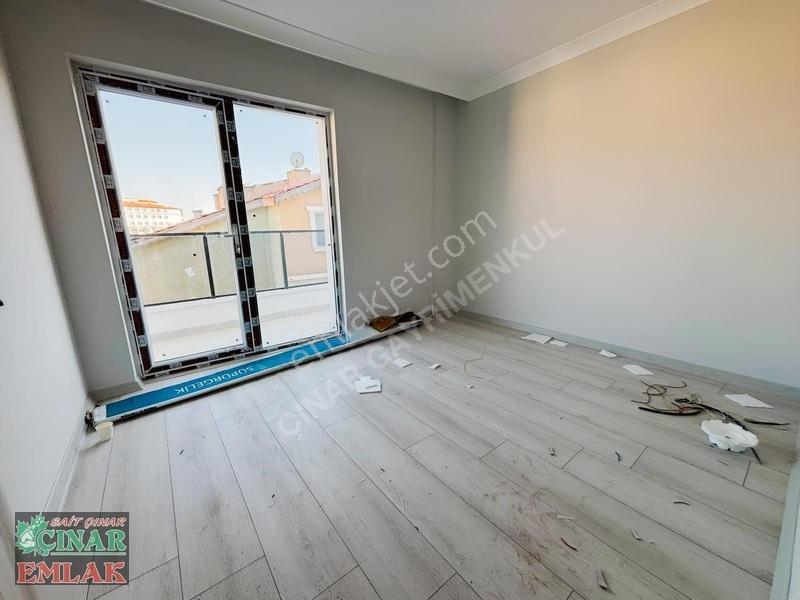 Çınar'dan Malazgirt'de Lüks Yapılı Çift Balkon 3+1 Sıfır Daire — fotoğraf 25